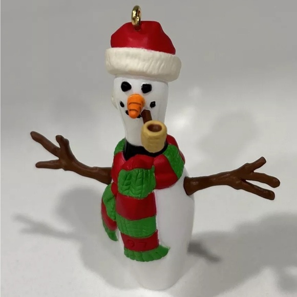 Hallmark Keepsake Christmas Ornament “Snow Bowling” Pin Snowman Holiday NIB - Picture 2 of 3